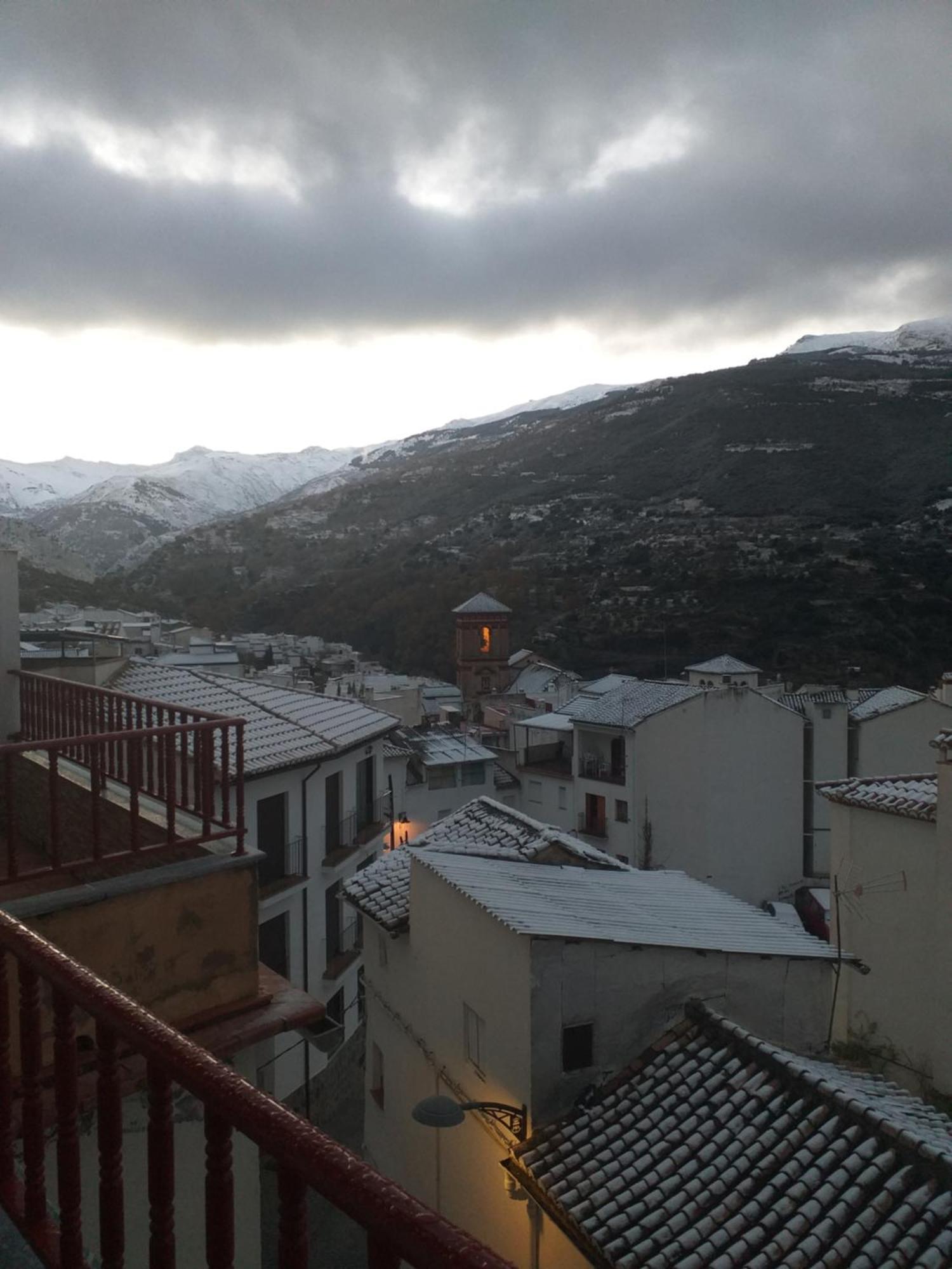 Plaza Nueva Serra Nevada Exterior foto
